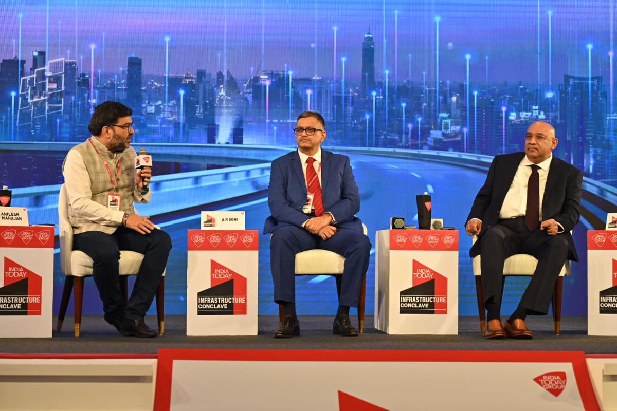 आईआईएफसीएल इंडिया टुडे इन्फ्रास्ट्रक्चर कॉन्क्लेव 2025	