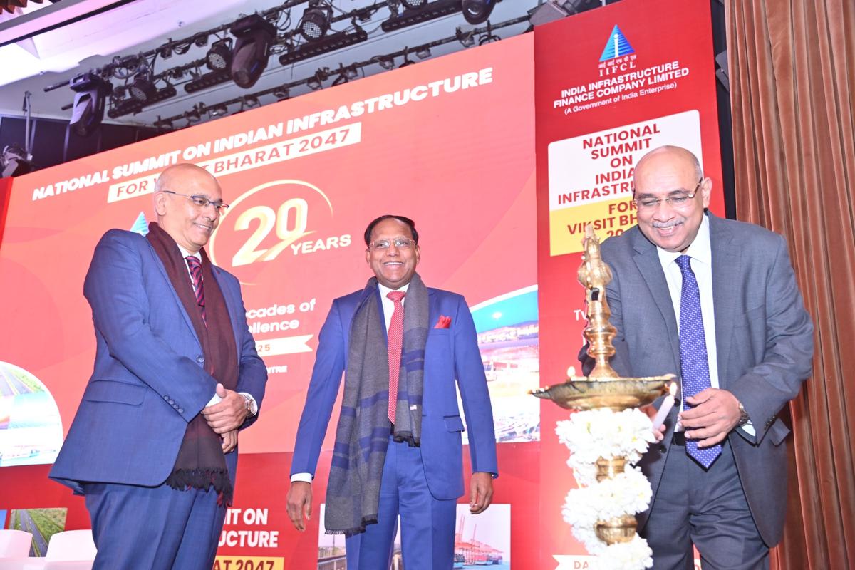 आईआईएफसीएल के 20वें स्थापना दिवस के अवसर पर राष्ट्रीय शिखर सम्मेलन का आयोजन- "विकसित भारत के लिए भारतीय अवसंरचना 2047