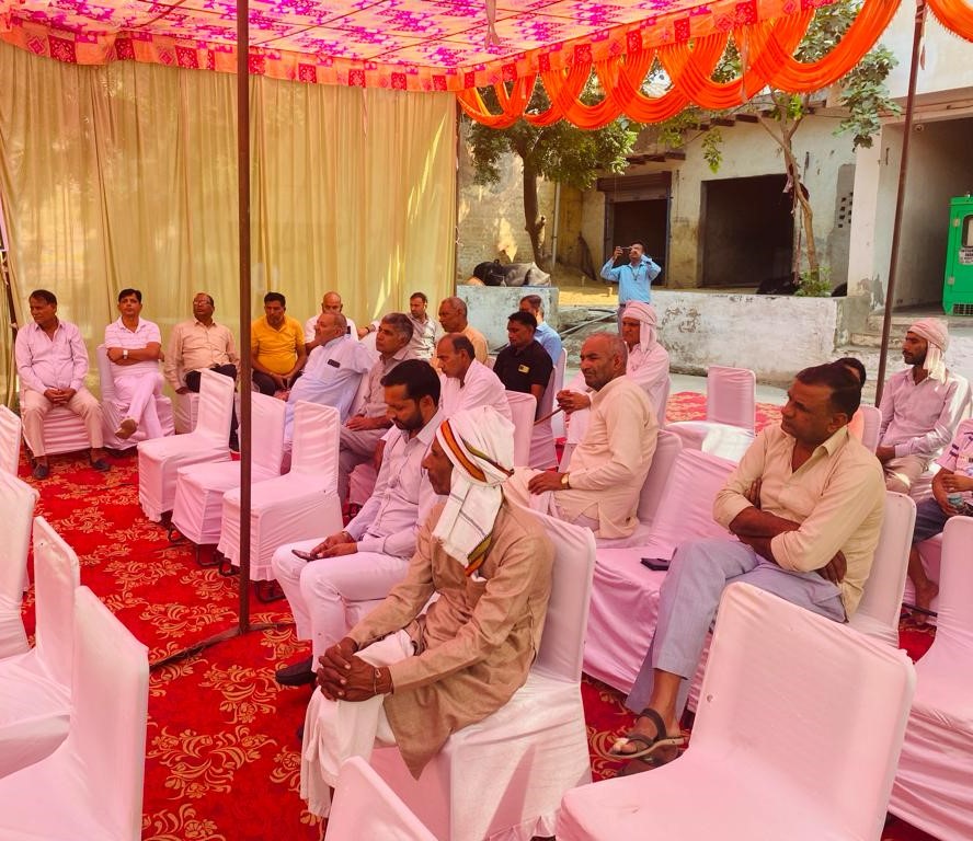 ग्रेटर नोएडा, यूपी में ग्राम सभा में पीआईडीपीआई जागरूकता अभियान