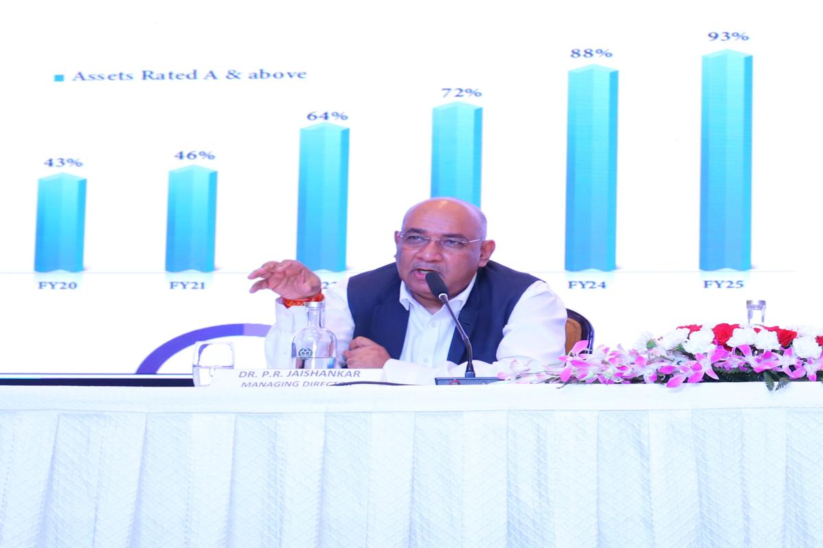 आईआईएफसीएल प्रेस कॉन्फ्रेंस: वार्षिक वित्तीय परिणामों की घोषणा FY2024-2025